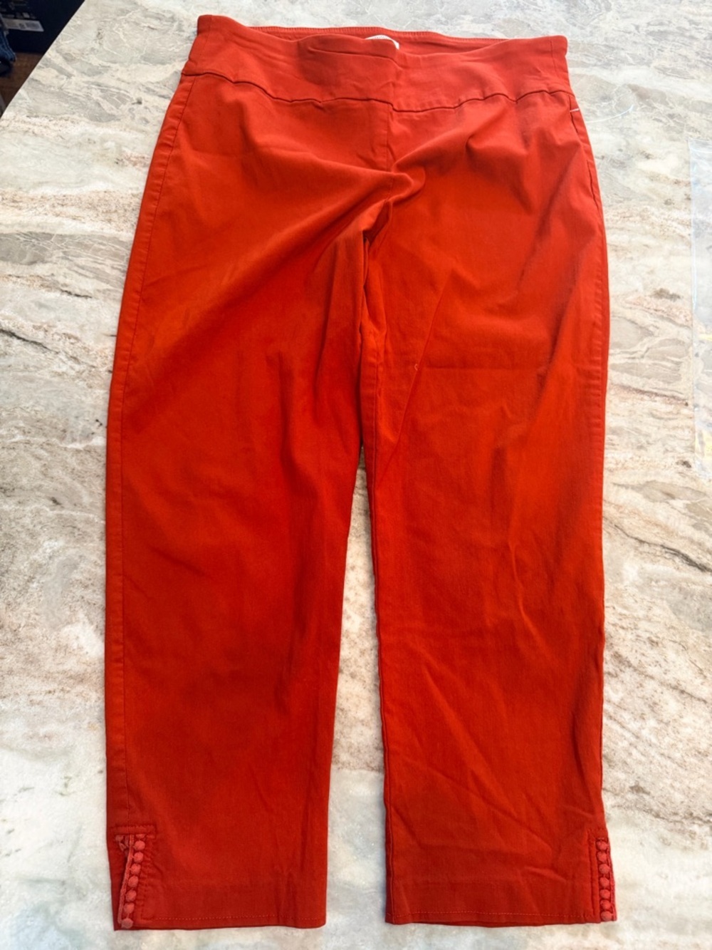 Crown & Ivy Petite 12P Red Cropped Pants Ankle Stretch Button Hem